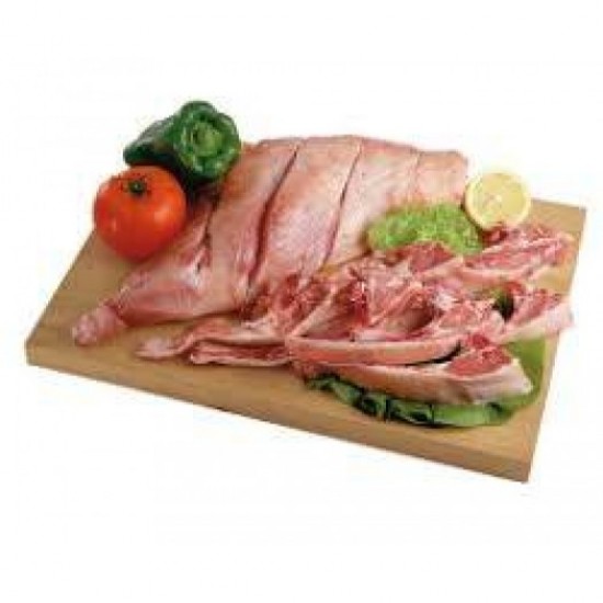 Αρνάκι γάλακτος με κεφάλι και συκωταριά  10-12kg